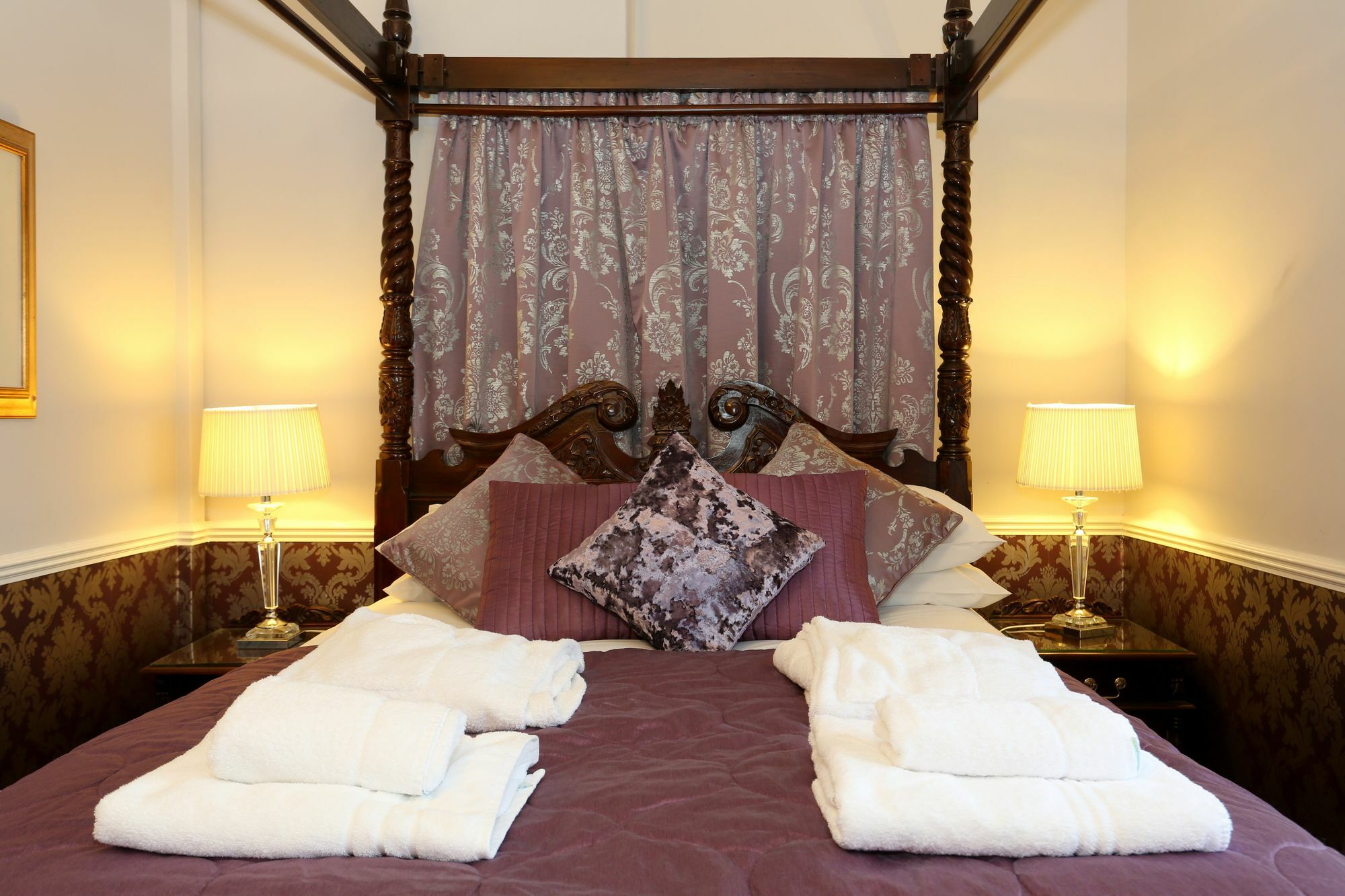 The Downe Arms Hotel Scarborough Zewnętrze zdjęcie